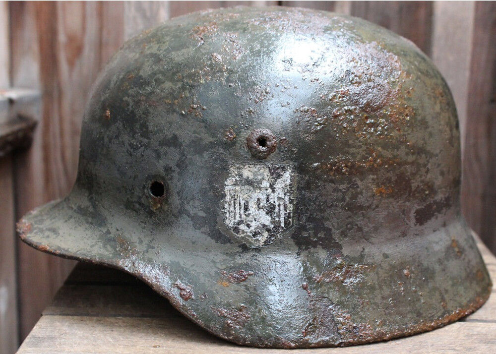 Wehrmacht helmet M35 DD / from Novgorod