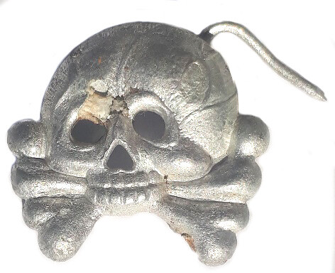 Panzer collar tab skull / from Stalingrad