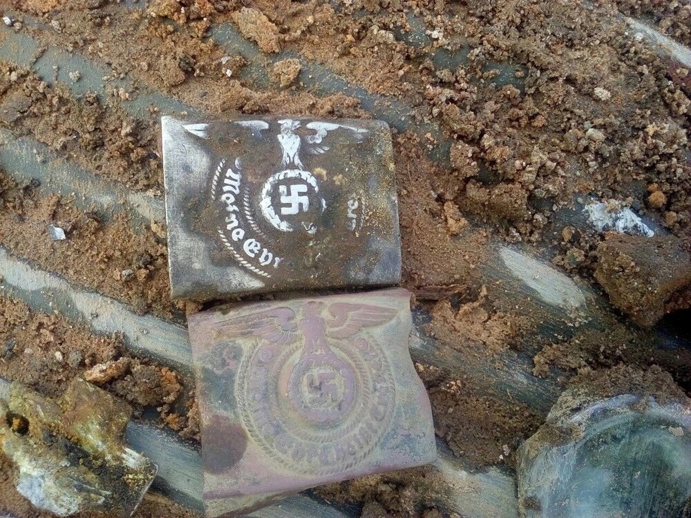 Belt buckle Waffen SS "Meine Ehre heißt Treue" / from Demyansk pocket