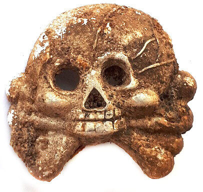 Panzer collar tab skull