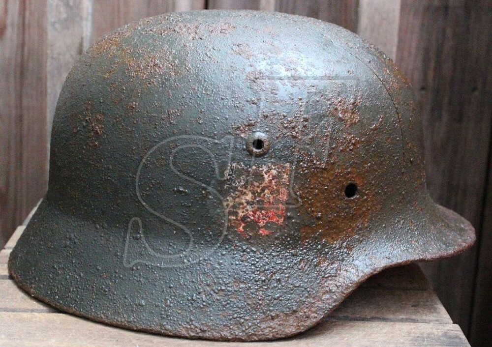 Wehrmacht helmet M35 DD