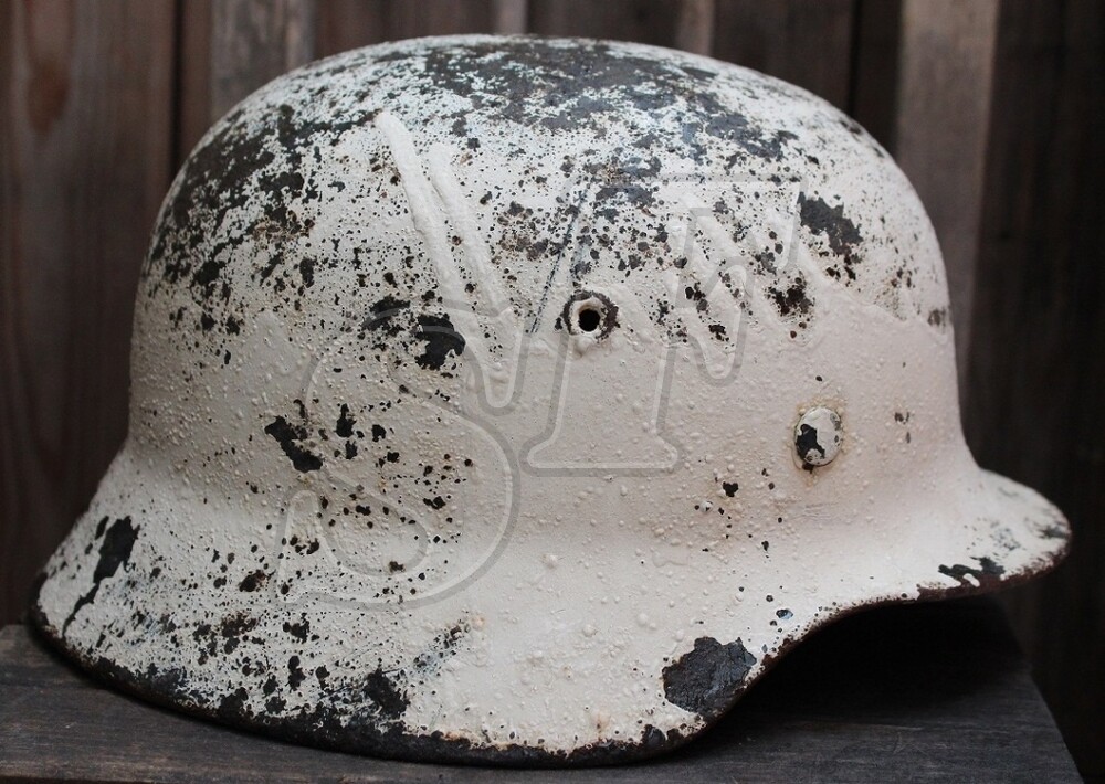 German helmet M40 “Winter Camo” from Stalingrad