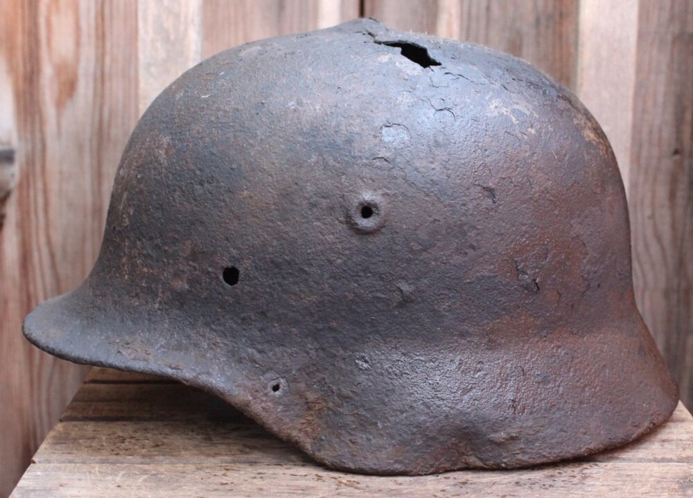 German helmet M40 / from Königsberg