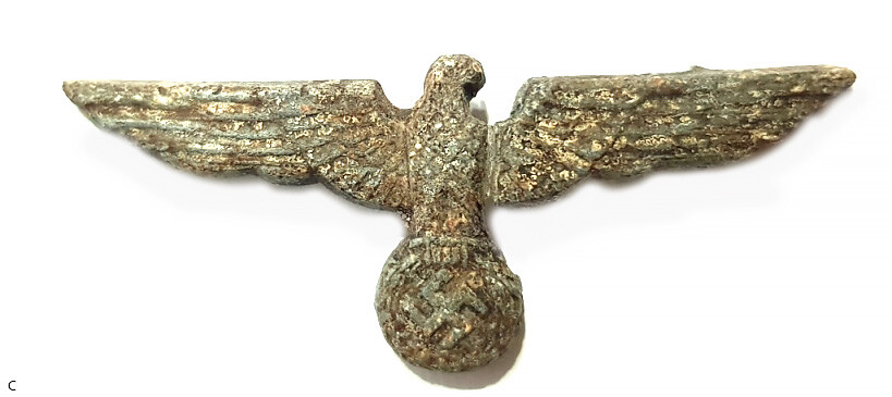 Wehrmacht visor hat eagle / from Koenigsberg