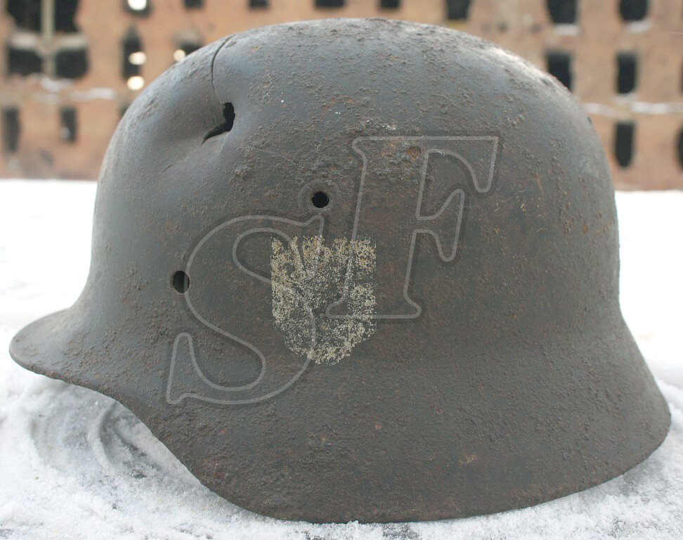 German helmet M40, Wehrmacht / from Stalingrad