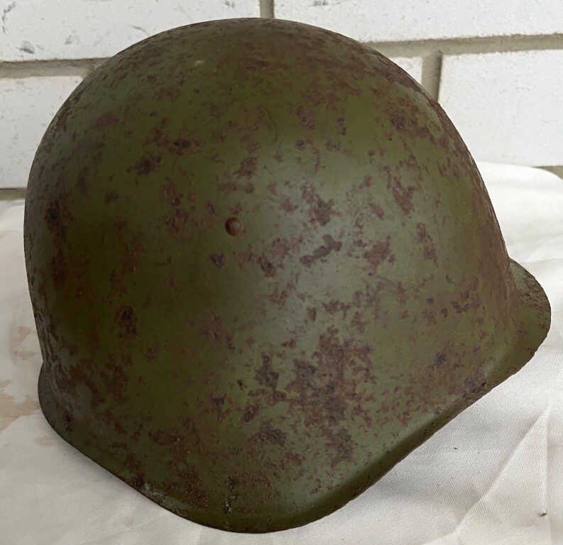 Soviet helmet SSh39 / from Stalingrad