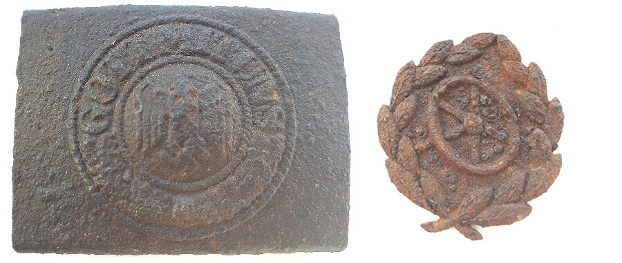 Iron buckle “Gott mit Uns” + Driver Proficiency Badge / from Stalingrad