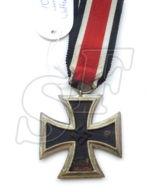 Iron cross 2st class (EK2)