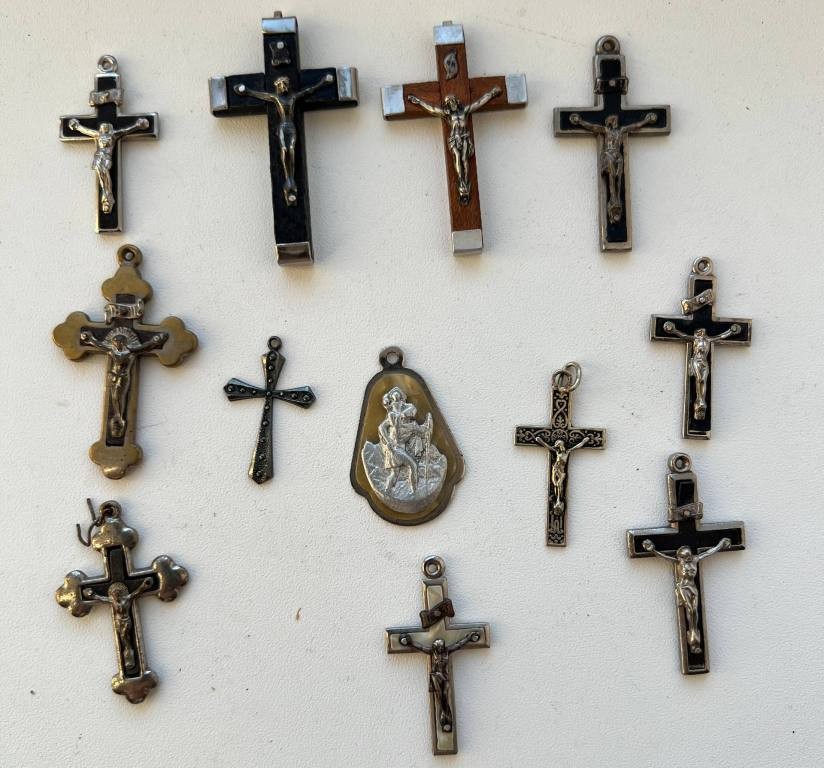 Catholic pendants / from Konigsberg