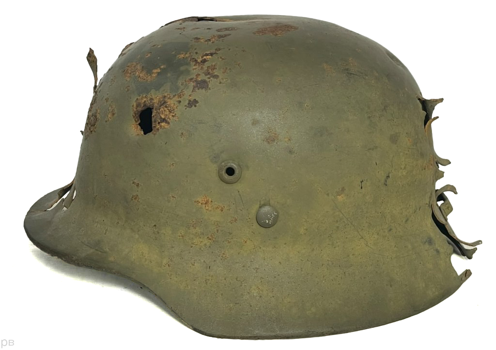 Hungarian helmet M37 / from Karelia