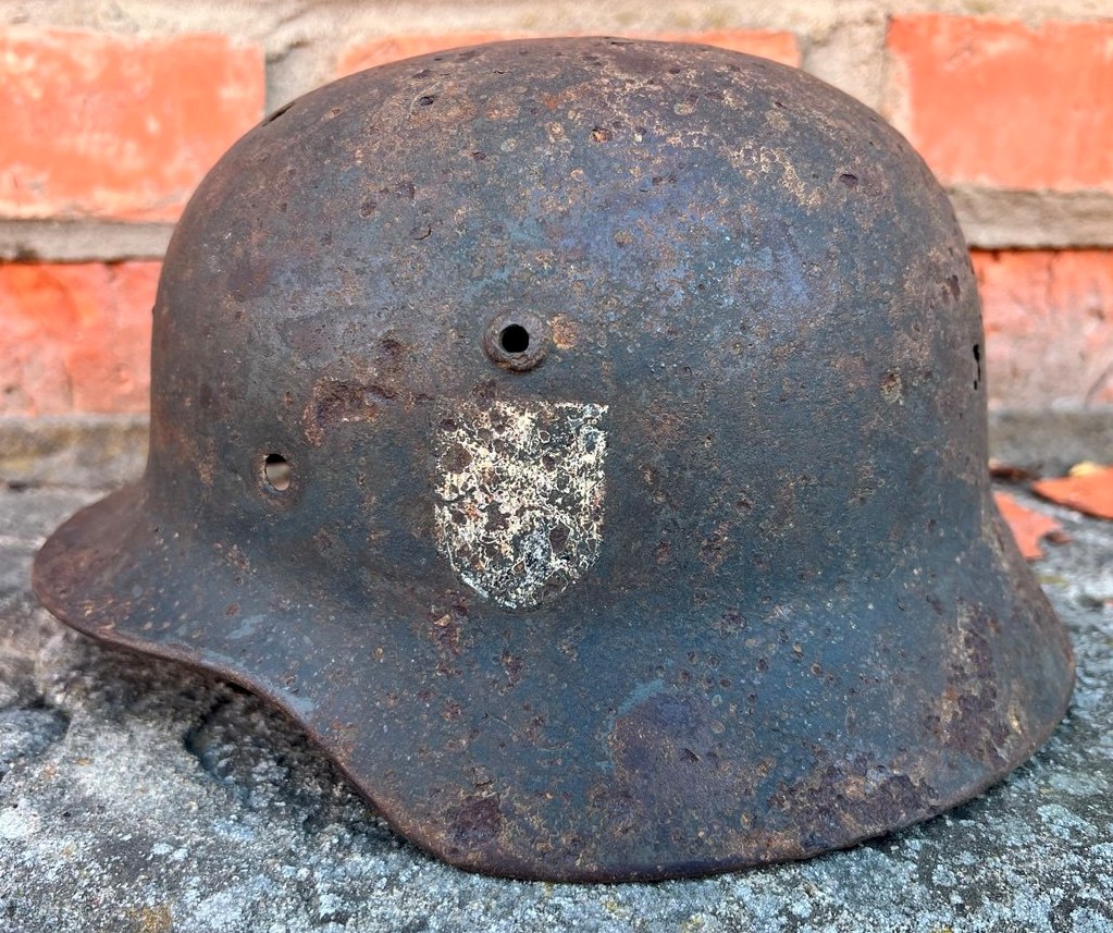 German helmet M35 DD / from Demyansk